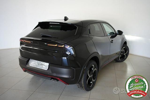 Nuova Alfa Romeo Junior Edizione Speciale 145 CV (106 kW) 2025 Nero SUV
