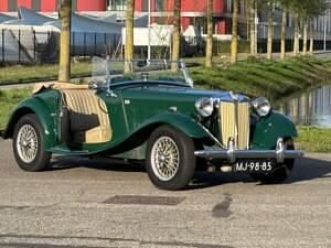 Usata MG TD 54 CV (39 kW) 1952 Verde Cabrio