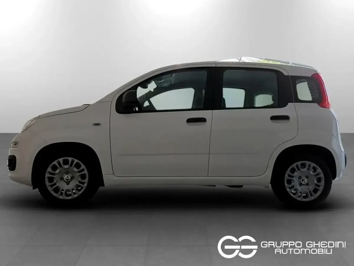 Nuova Fiat Panda Pop 65 CV (47 kW) 2026 Bianco gelato pastello Utilitaria