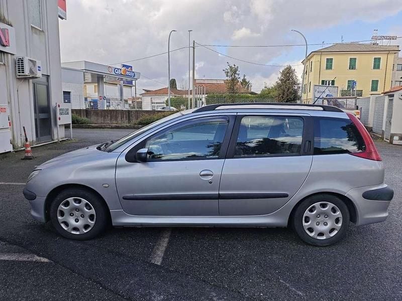 Usata Peugeot 206 S 68 CV (50 kW) 2004 Grigio Station wagon