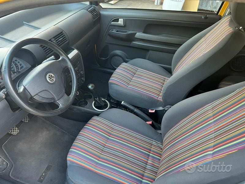 Usata VW Fox Sport 75 CV (55 kW) 2009 Giallo Utilitaria