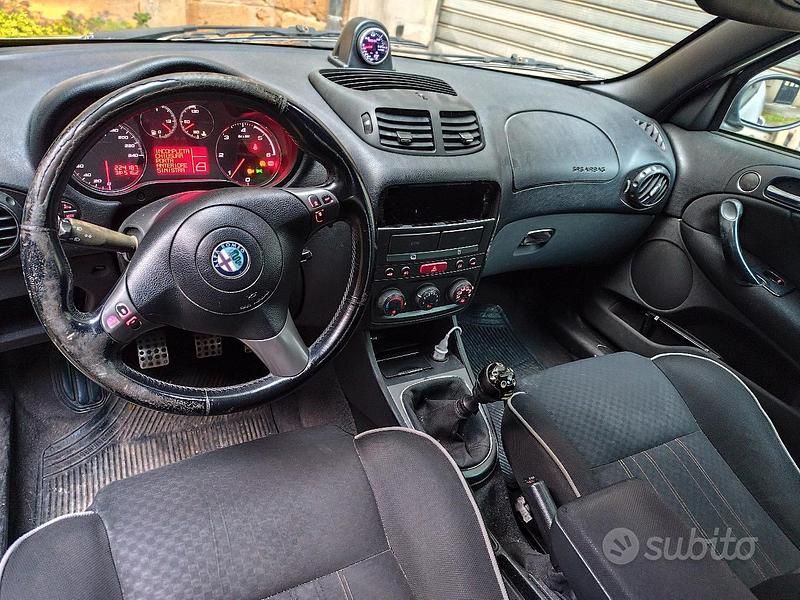 Occasion Alfa Romeo 147 140 ch (102 kW) 2008 Gris Citadine