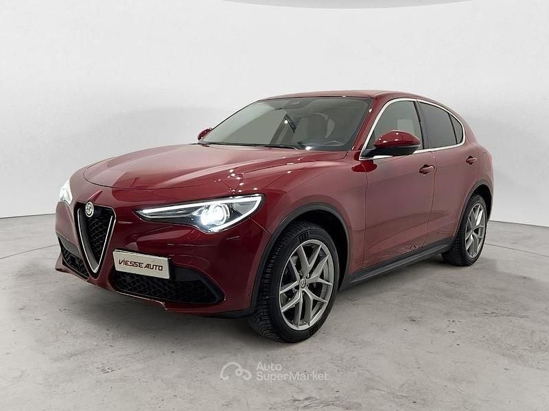 Rosso Usata 2017 Alfa Romeo Stelvio Super SUV | 25.900 € (Cara) - Immagine 1/4