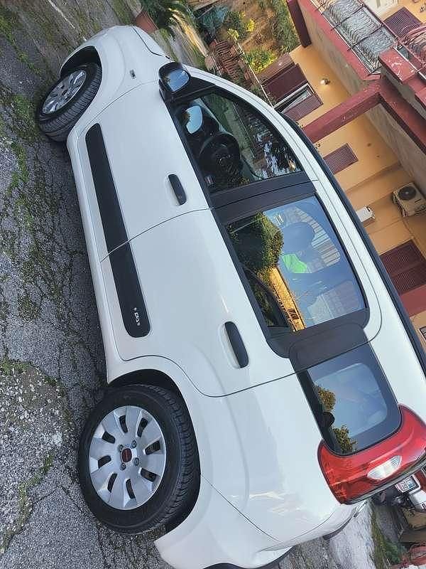 Usata Fiat Panda Lounge 69 CV (50 kW) 2014 Utilitaria