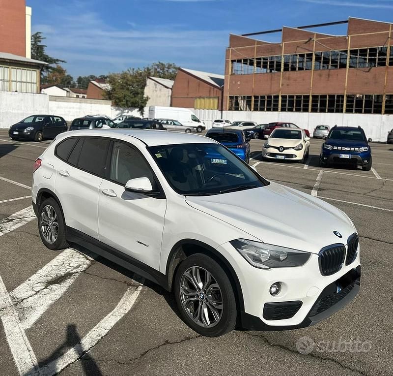 Bianco Usata 2016 BMW X1 Advantage SUV | 12.500 € (Buon prezzo) - Immagine 1/4