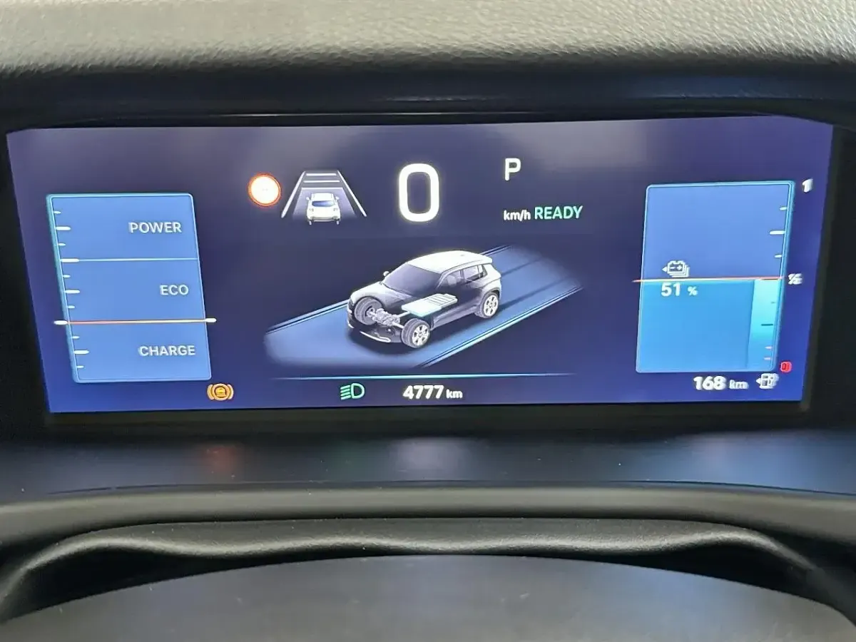 Usata Jeep Avenger EV Altitude 114 kW (156 CV) 2025 Grigio SUV