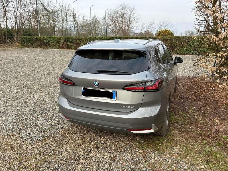 Usata BMW 218 150 CV (110 kW) 2022 Argento Station wagon