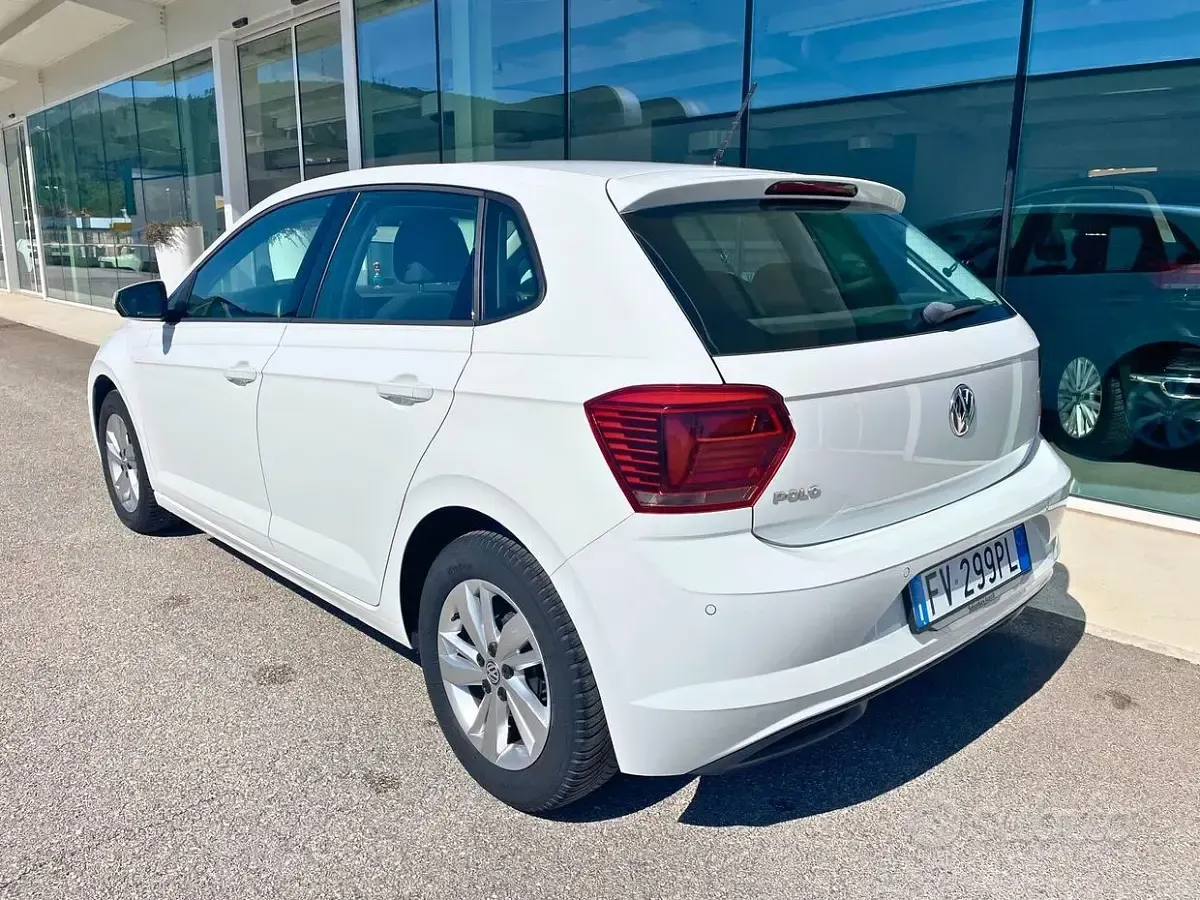Używany VW Polo Comfortline 80 KM (58 kW) 2019 Biały Hatchback