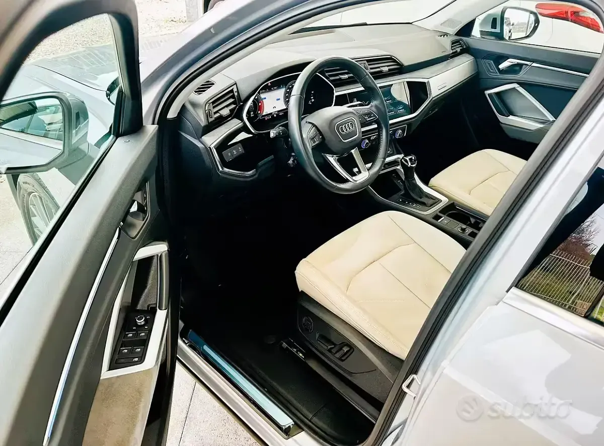 Usata Audi Q3 Advanced 150 CV (110 kW) 2019 Beige SUV