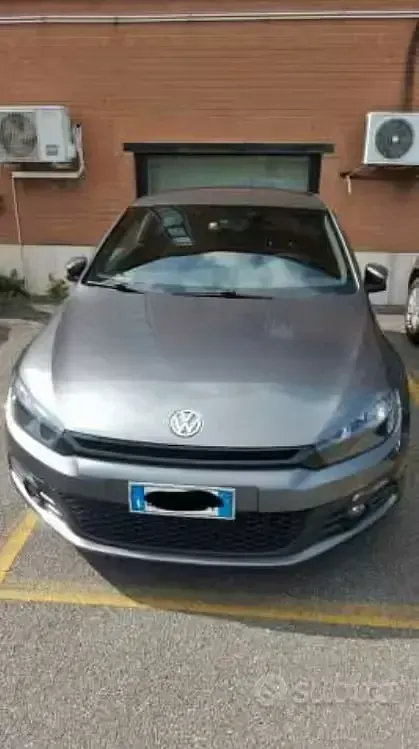 Begagnad VW Scirocco 160 HK (117 kW) 2011 Grå Sportkupé