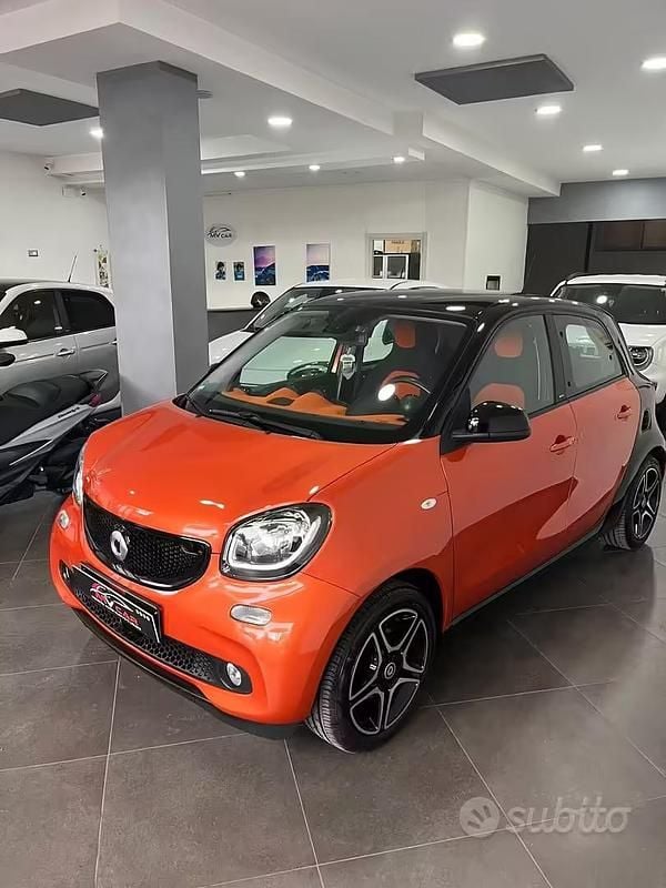 Usata Smart ForFour Passion 90 CV (66 kW) 2018 Arancione Utilitaria