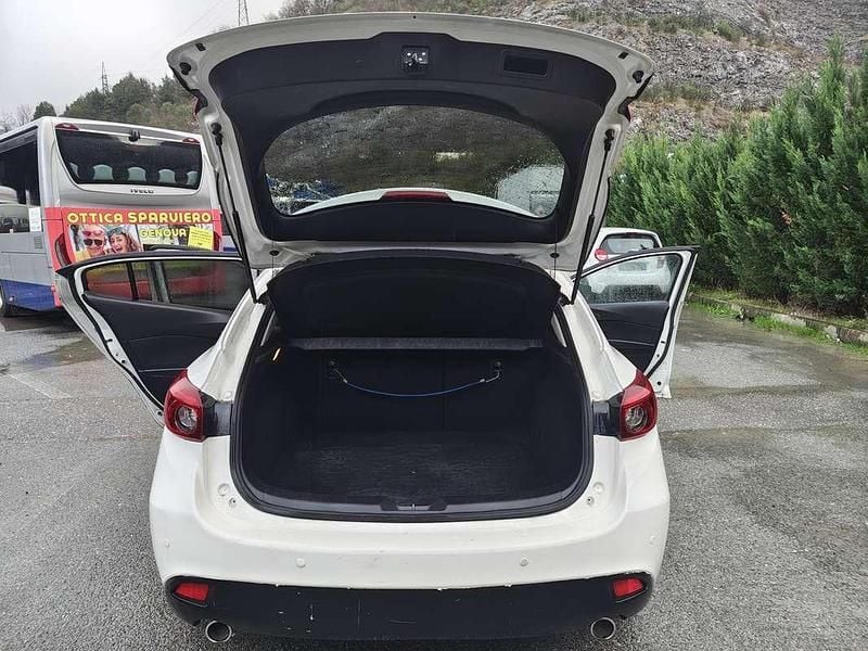 Usata Mazda 3 Exceed 150 CV (110 kW) 2015 Bianco Berlina