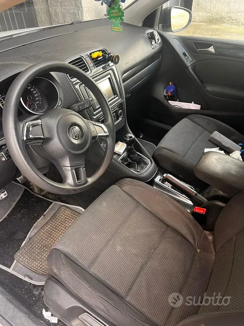 Usata VW Golf VII 102 CV (75 kW) 2012 Utilitaria