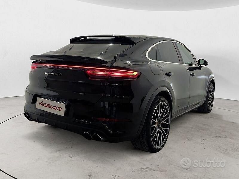 Usata Porsche Cayenne Turbo 2019 Nero SUV