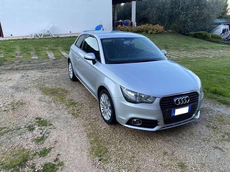 Usata Audi A1 Ambition 90 CV (66 kW) 2011 Utilitaria
