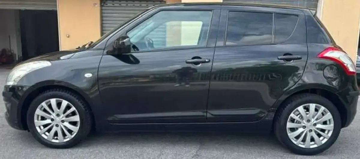 Usata Suzuki Swift GL 94 CV (69 kW) 2011 Nero Utilitaria