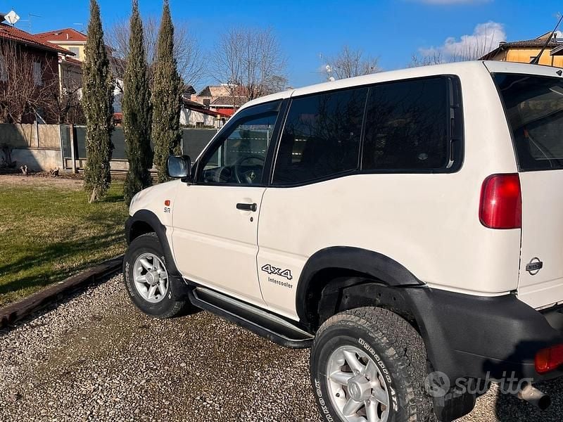 Gebraucht Nissan Terrano 125 PS (91 kW) 1998 Weiß SUV