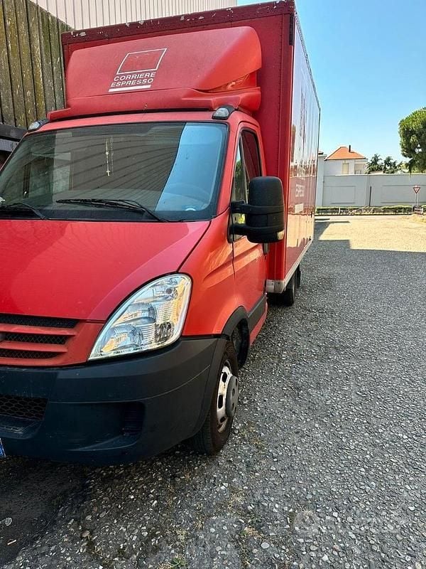 Usata Iveco Daily 96 CV (70 kW) 2007 Cabrio