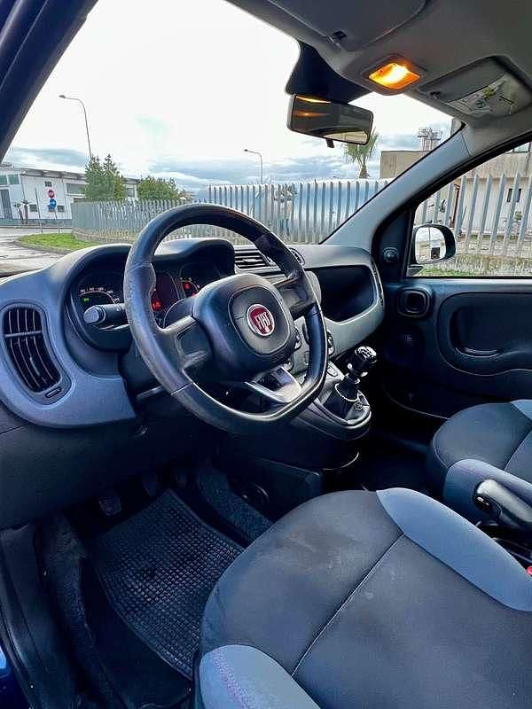 Usata Fiat Panda Easy 80 CV (58 kW) 2017 Blu/azzurro Utilitaria