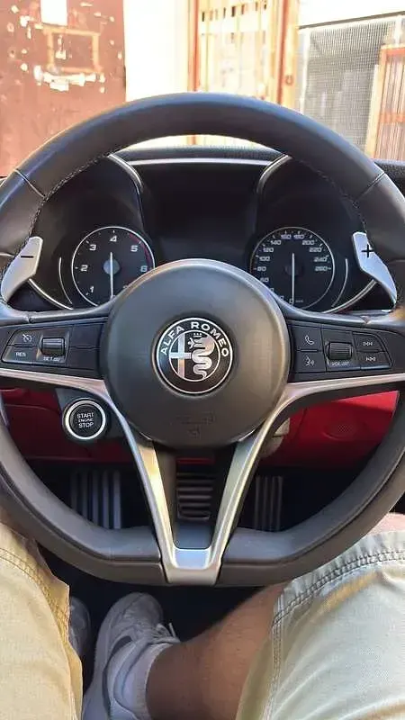 Usata Alfa Romeo Giulia Veloce 211 CV (155 kW) 2017 Nero Berlina