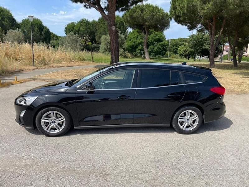 Usata Ford Focus 95 CV (69 kW) 2019 Nero Station wagon