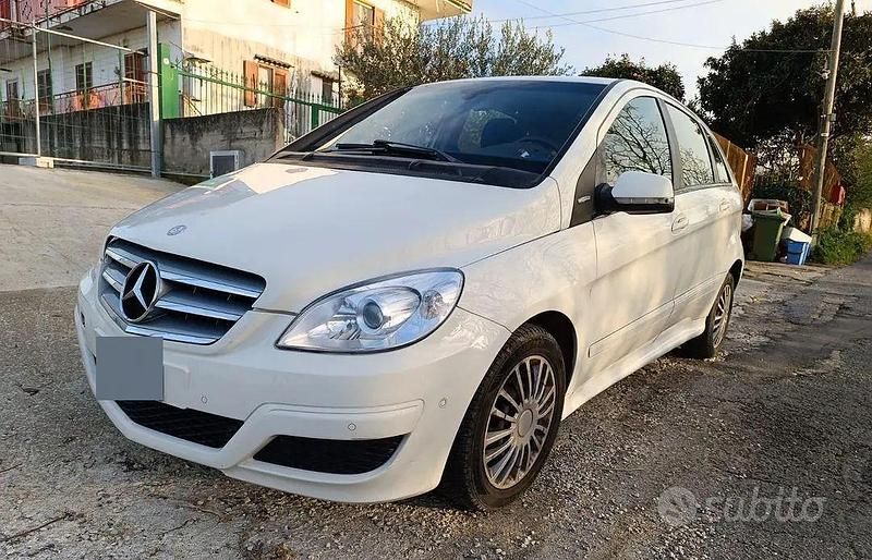 Usata Mercedes B170 116 CV (85 kW) 2009 Monovolume