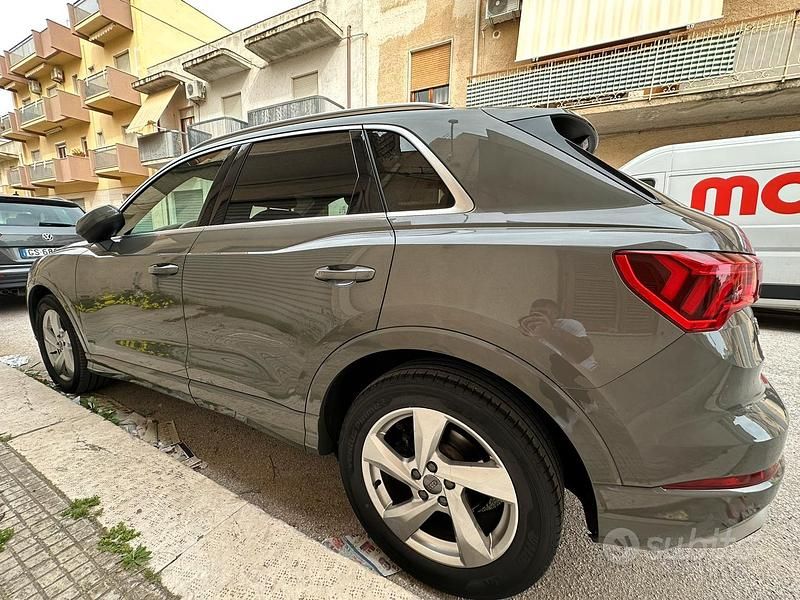 Usata Audi Q3 Advanced 150 CV (110 kW) 2019 Grigio SUV