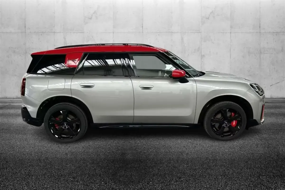 Usata Mini John Cooper Works Countryman 300 CV (220 kW) 2025 Argento SUV