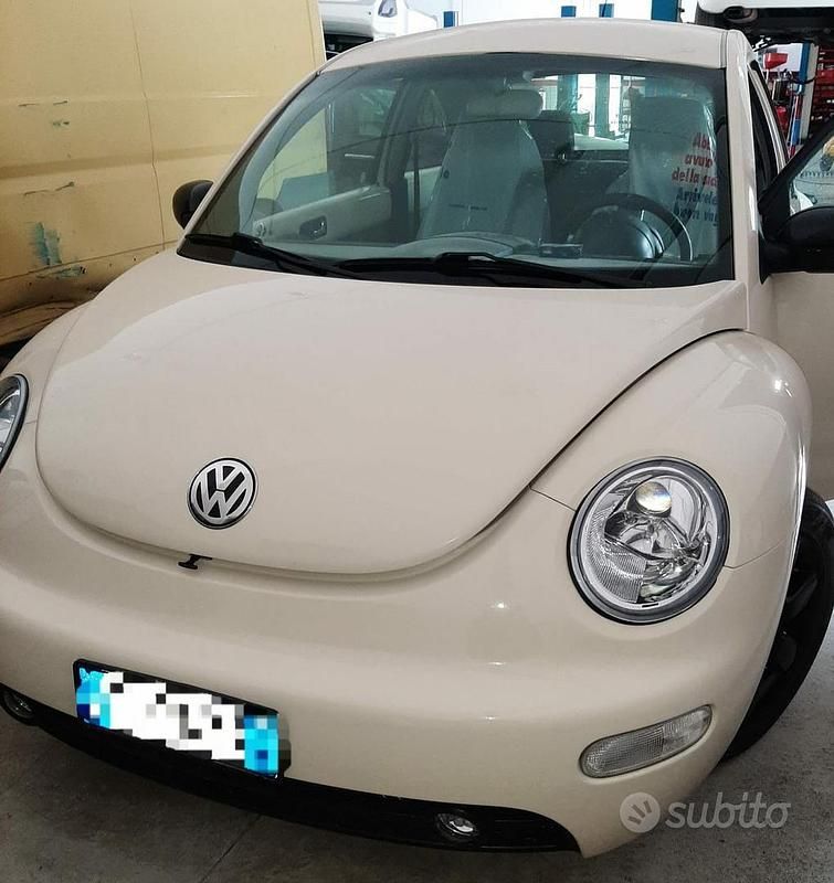 Usata VW New Beetle 2005 Giallo Utilitaria