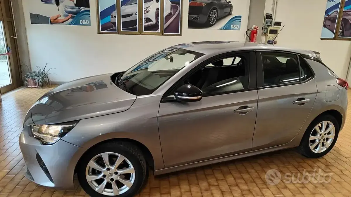 Usata Opel Corsa 75 CV (55 kW) 2021 Grigio Utilitaria