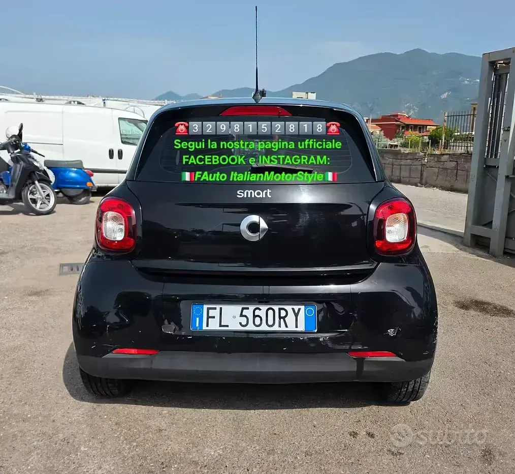 Usata Smart ForFour Passion 71 CV (52 kW) 2017 Nero Utilitaria