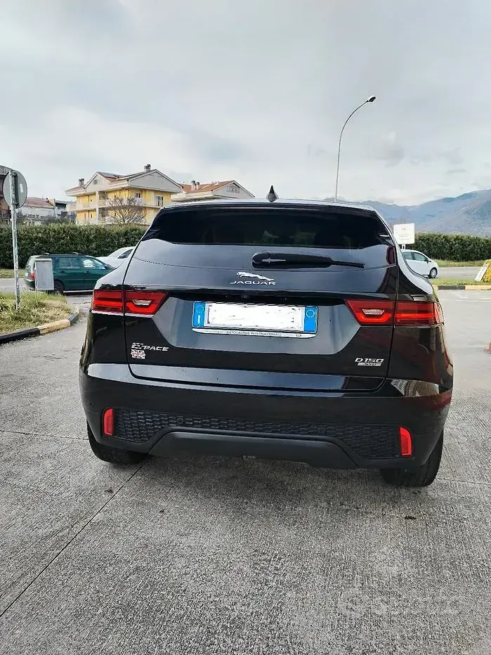Usata Jaguar E-Pace 150 CV (110 kW) 2019 Nero SUV