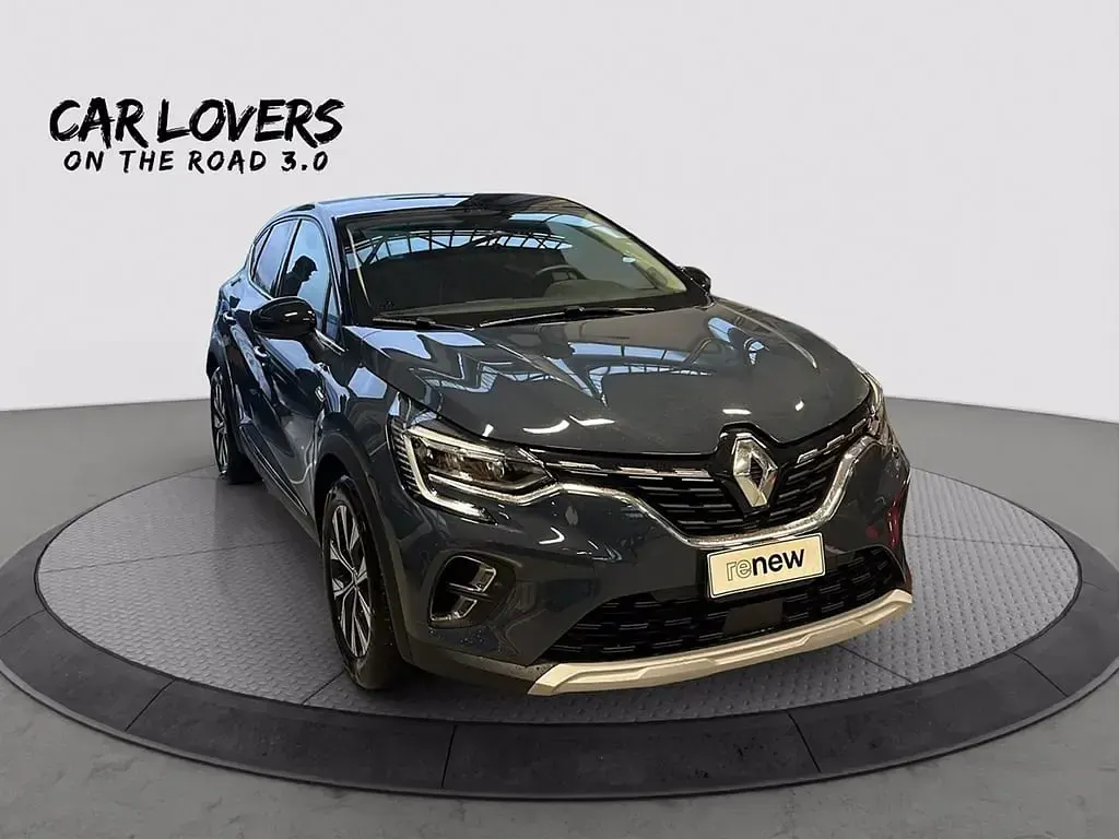 Usata Renault Captur Techno 140 CV (102 kW) 2022 Grigio scuro SUV
