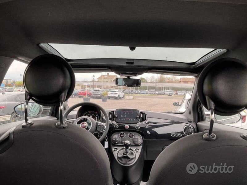 Usata Fiat 500 Dolcevita 69 CV (50 kW) 2024 Nero Utilitaria