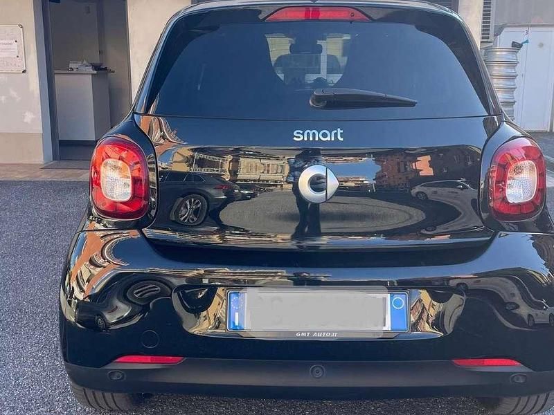 Usata Smart ForFour Passion 90 CV (66 kW) 2018 Nero Utilitaria