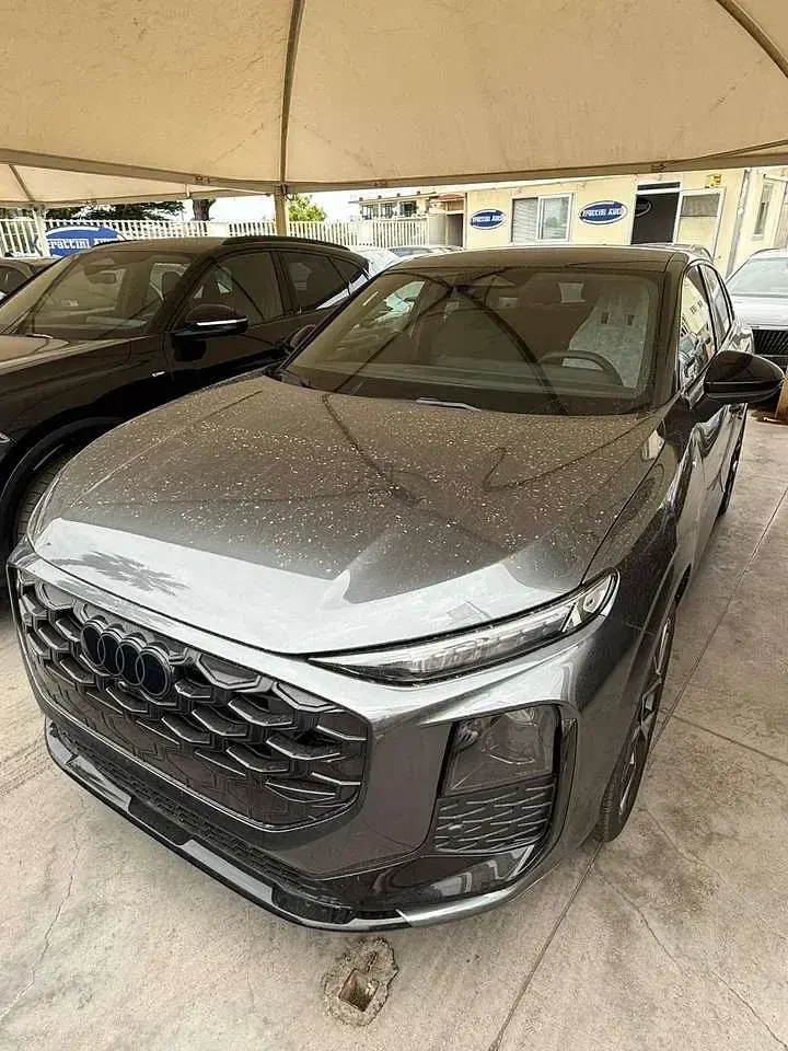 Nuova Audi Q3 Sportback S-Line 150 CV (110 kW) 2026 Grigio SUV