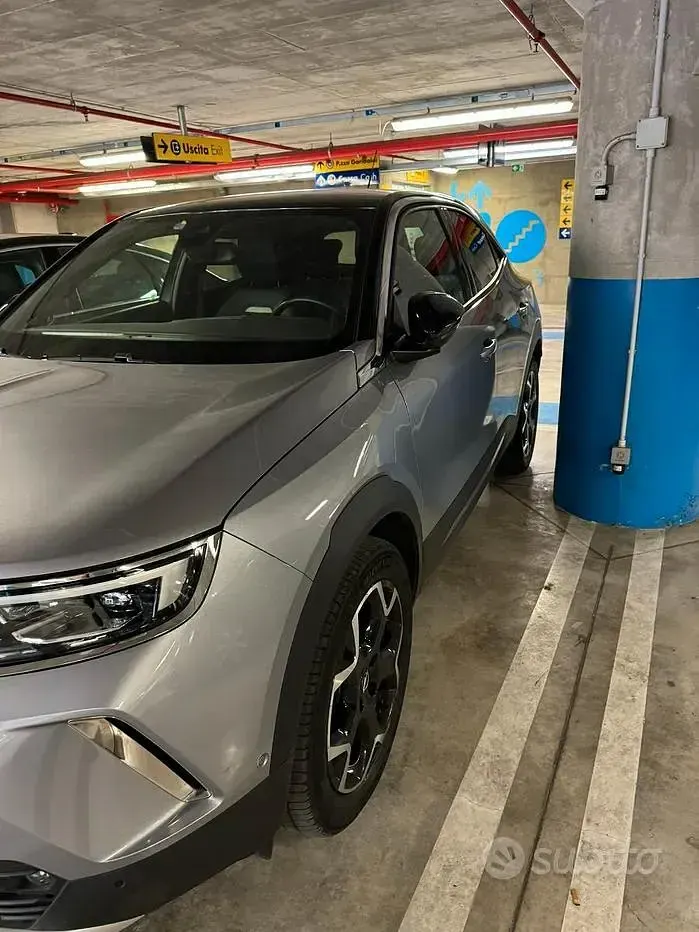 Usata Opel Mokka Ultimate 131 CV (96 kW) 2022 Grigio SUV