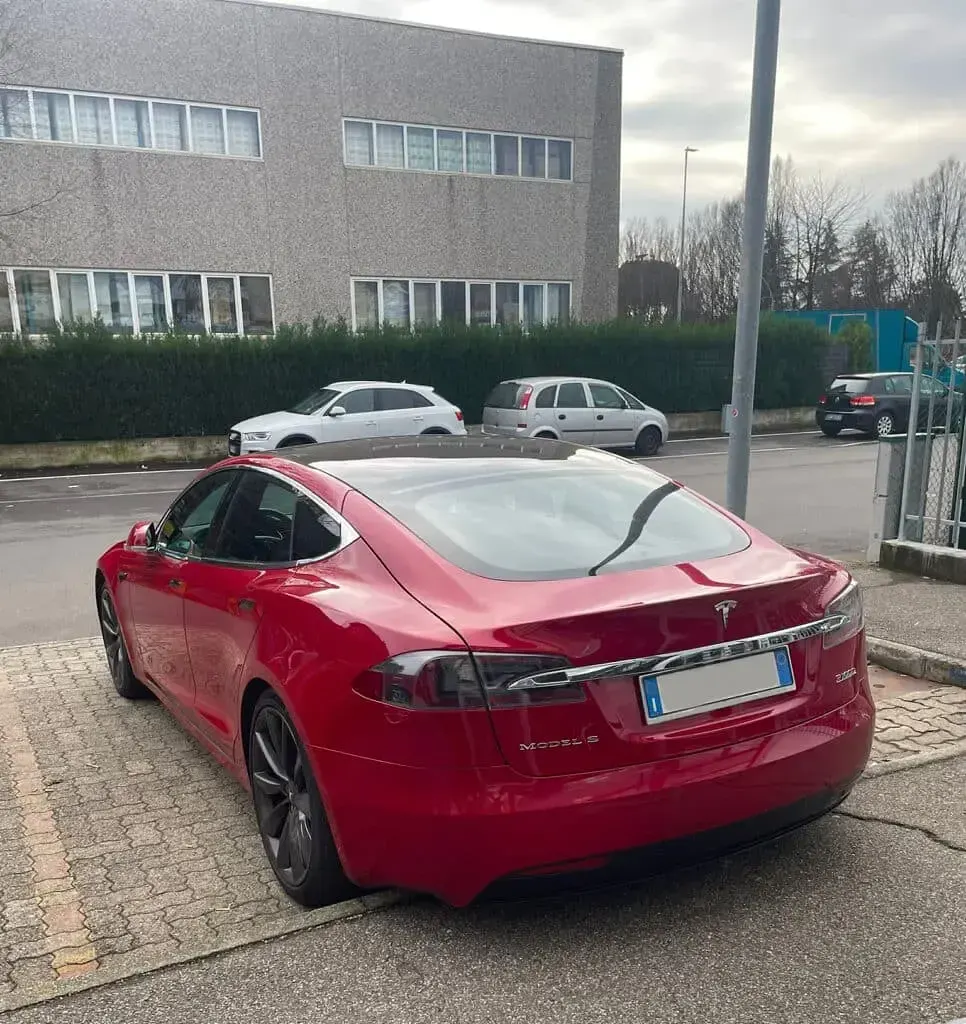 Brugt Tesla Model S Performance 580 kW (789 HK) 2018 Rød Hatchback
