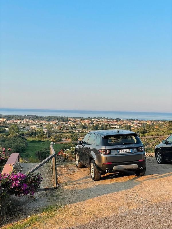 Usata Land Rover Discovery Sport HSE 180 CV (132 kW) 2017 Grigio SUV