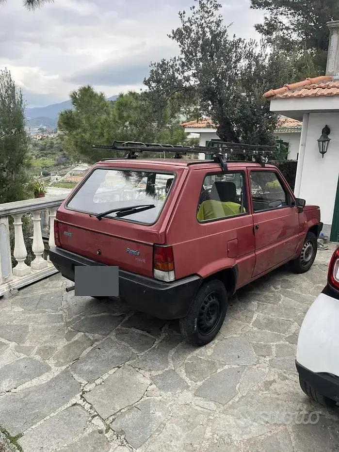 Begagnad Fiat Panda 54 HK (39 kW) 2002 Röd Sedan