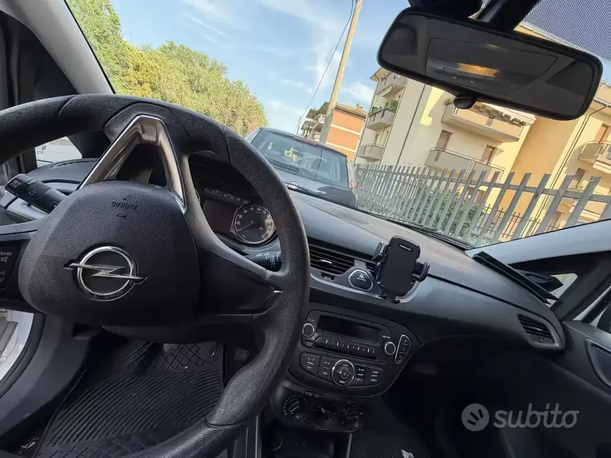 Usata Opel Corsa 90 CV (66 kW) 2019 Bianco Utilitaria