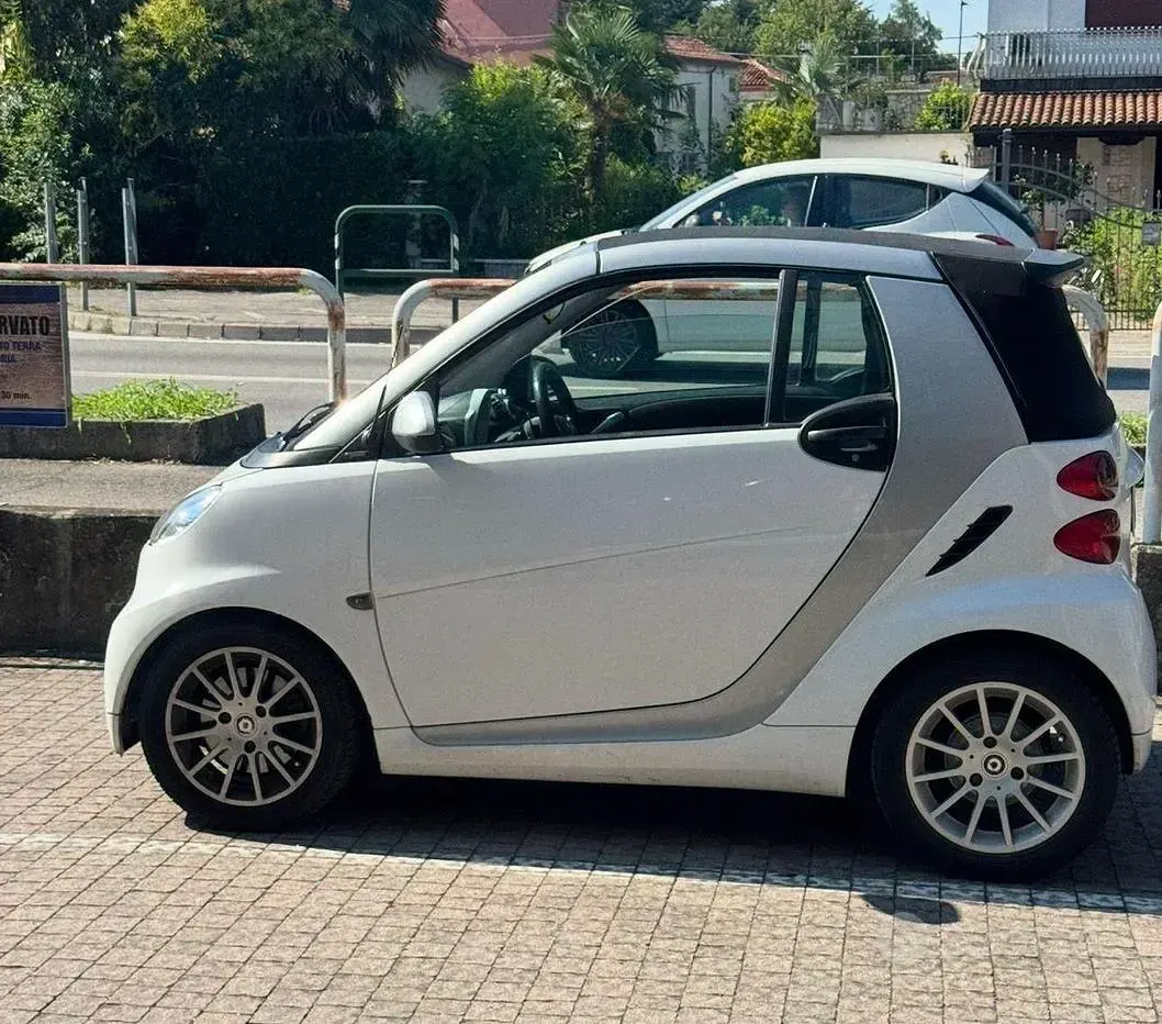 Usata Smart ForTwo Cabrio 54 CV (39 kW) 2011 Cabrio