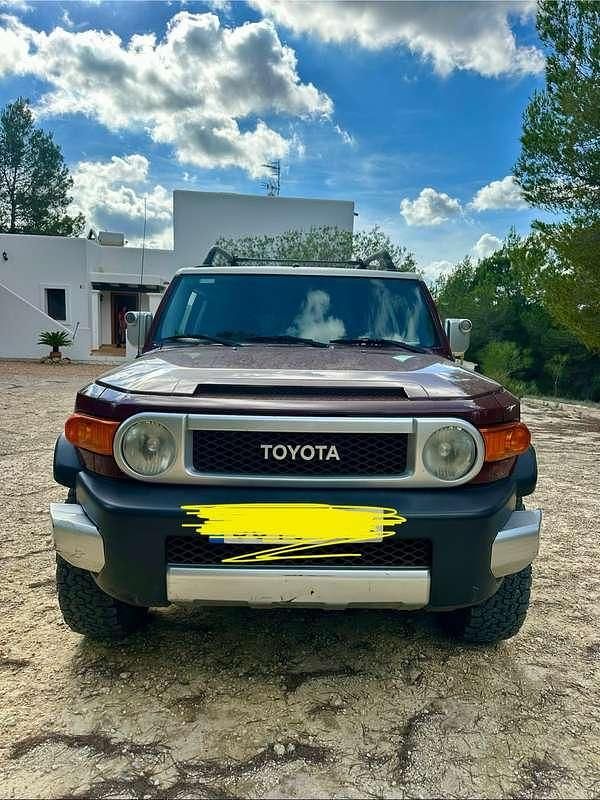 Usata Toyota FJ 239 CV (175 kW) 2008 Rosso Coupé