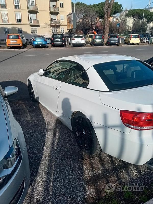 Usata BMW 325 Cabriolet M Sport 197 CV (144 kW) 2009 Bianco Cabrio