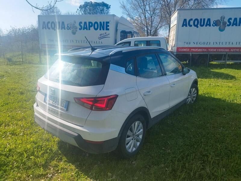 Usata Seat Arona Xperience 95 CV (69 kW) 2021 Bianco SUV