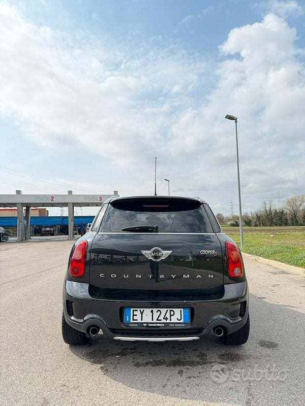 Usata Mini Cooper S Countryman 190 CV (139 kW) 2015 Nero SUV