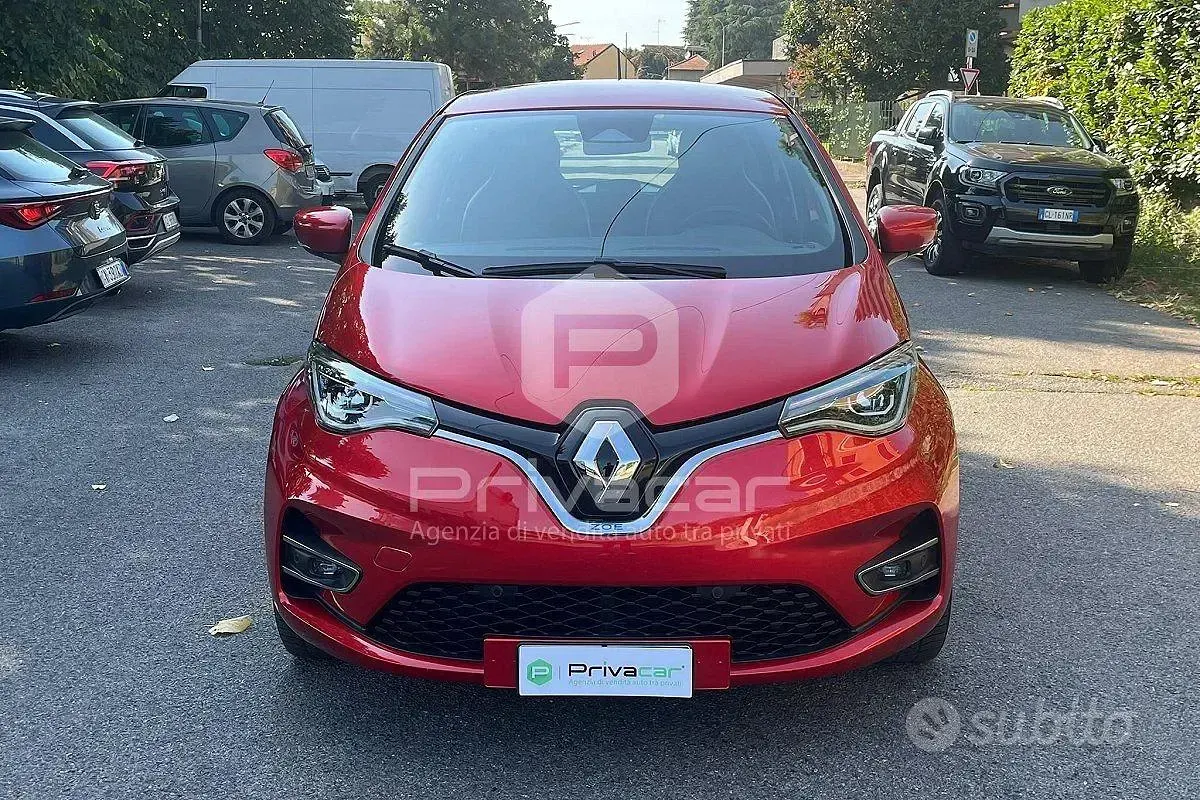 Usata Renault Zoe Zen 50 kW (69 CV) 2020 Rosso Utilitaria