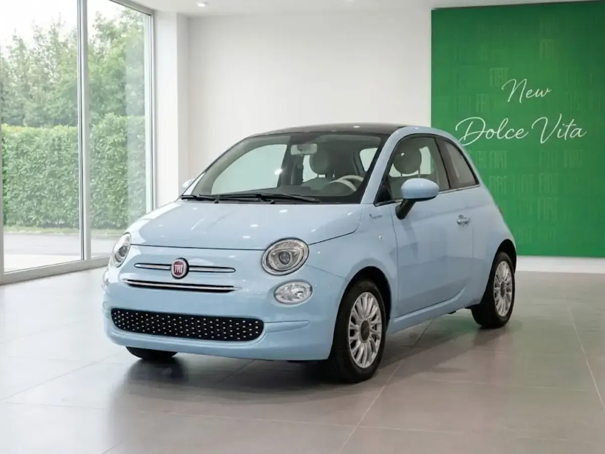 Usata Fiat 500 Dolcevita 70 CV (51 kW) 2024 Verde Berlina