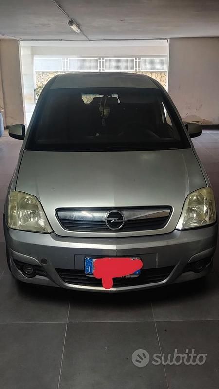 Usata Opel Meriva 2006 Grigio Monovolume