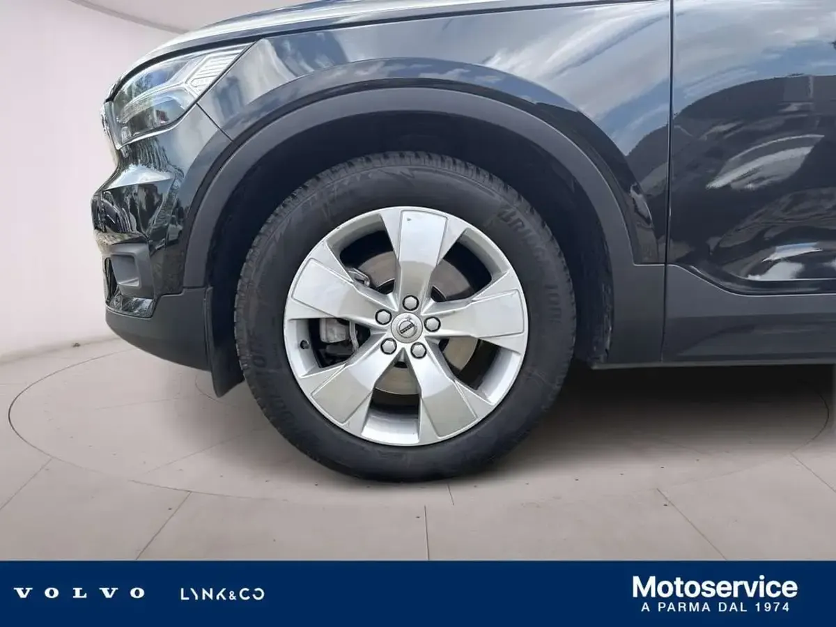 Usata Volvo XC40 Business Edition 150 CV (110 kW) 2019 Nero SUV